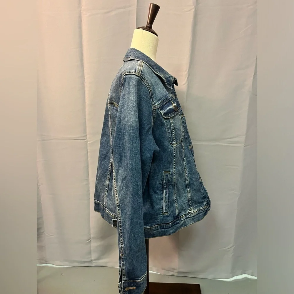 EUC LAUREN CONRAD Blue Denim Blue Jean women’s jacket button down cott…